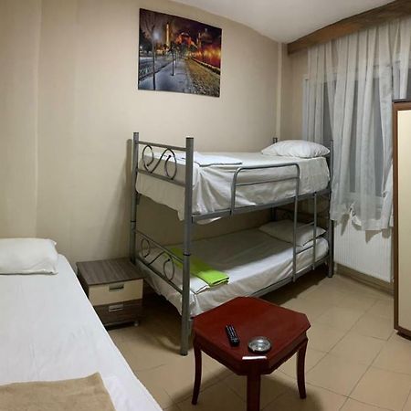 Hostel Hayat Pansiyon Istanbulská provincie Exteriér fotografie