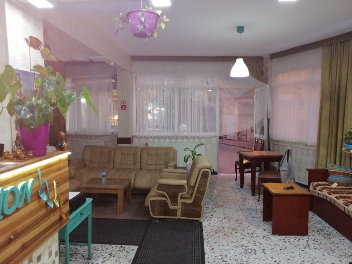 Hostel Hayat Pansiyon Istanbulská provincie Exteriér fotografie